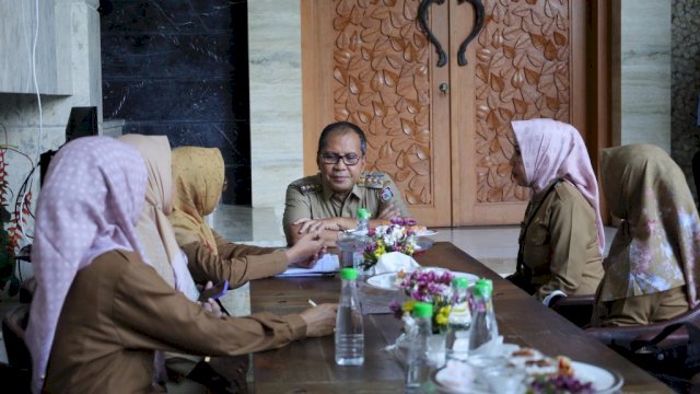 Didorong Jadi Verietas Unggul, Danny Pomanto Apresiasi Budidaya Alpukat Milik Fadly Padi