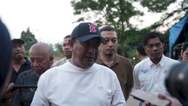 Kepala Bappeda Dampingi Pj Sekda dan Pj Gubernur Sulsel Tinjau Lokasi Pembangunan Stadion