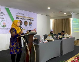 Plt Kadis Kominfo Makassar Tekankan Pentingnya Pemanfaatan Teknologi Bijak
