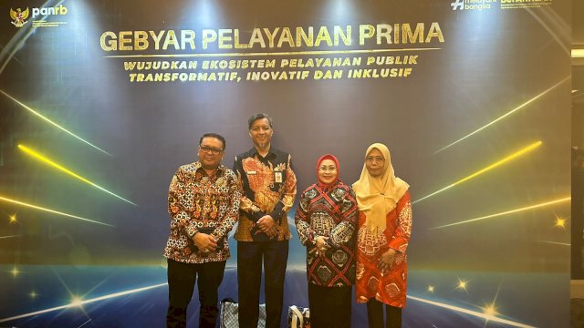 Kepala Balitbangda Makassar Hadiri Penerimaan Penghargaan KemenPANRB di Jakarta