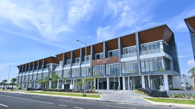 Marketing Gallery Tallasa City Lounge Hadir di Ruko Ei8th Avenue