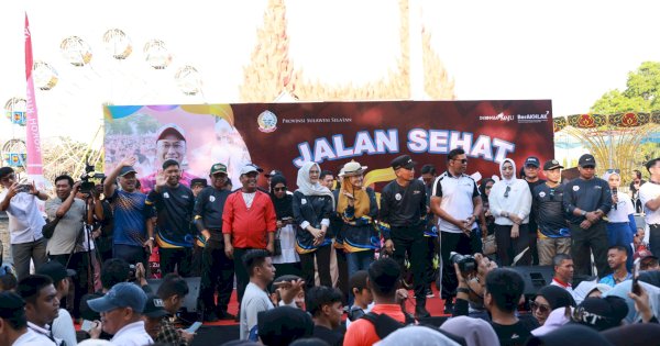 Pjs Wali Kota Meriahkan Jalan Sehat HUT Sulsel ke-355