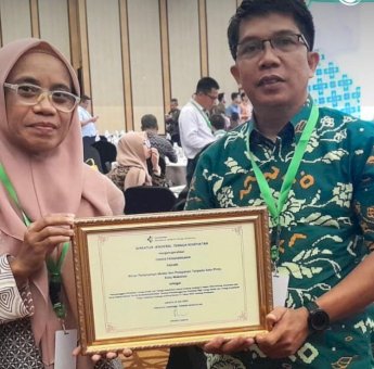 Aplikasi Solata&rsquo;BOSS Antar Dinas PM-PTSP Makassar Raih Penghargaan dari Kementerian Kesehatan