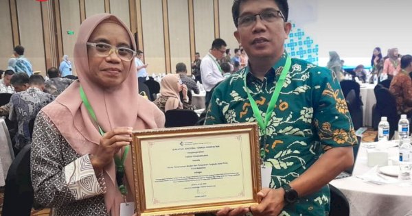 Aplikasi Solata’BOSS Antar Dinas PM-PTSP Makassar Raih Penghargaan dari Kementerian Kesehatan