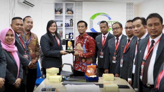 Dinas PM-PTSP Terima Audiensi Studi Lapangan Pelatihan Kepemimpinan Administrator Provinsi Jawa Timur