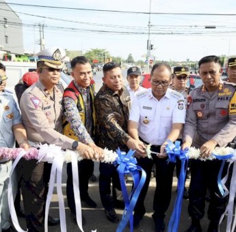 Resmikan Operasional Simpang 3 Middle Ring Road, Danny Pomanto: Penyempurnaan Traffict Management di Makassar