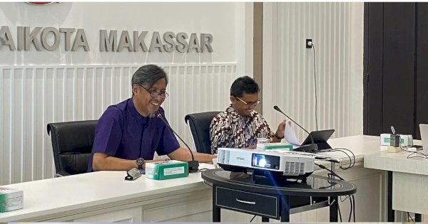 Kepala Balitbangda Makassar Buka Seminar Kemajuan Penelitian Soal Pekerjaan Umum