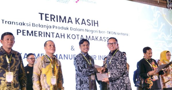 Pemkot Makassar Raih Penghargaan Kementerian Perindustrian atas Dukungan Produk TKDN