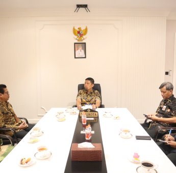 UNM Temui Pjs Wali Kota Makassar, Siap Kembangkan Pulau Lakkang