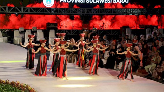 Tari Ma'bundu Sulawesi Barar