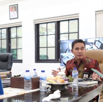 Camat-Lurah Diingatkan Tak Ganti RT/RW