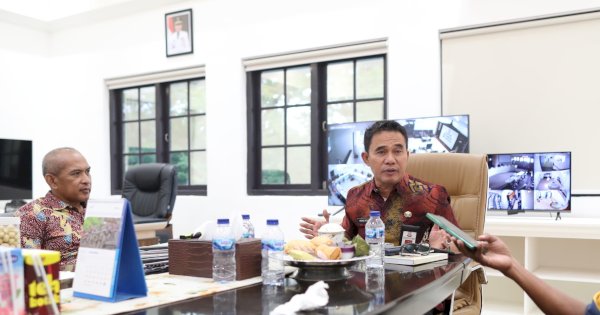 Camat-Lurah Diingatkan Tak Ganti RT/RW