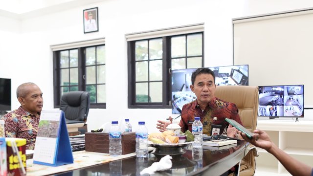 Camat-Lurah Diingatkan Tak Ganti RT/RW