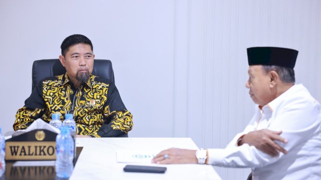 Audiensi dengan DMI, Pjs Wali Kota Makassar Harap Masjid Bebas Biaya Parkir