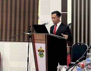 Promosi Doktor, Helmy Budiman Bahas Pengaruh Kebijakan Pemerintah Terhadap Pertumbuhan Ekonomi di Wilayah Penyangga Ibu Kota Nusantara