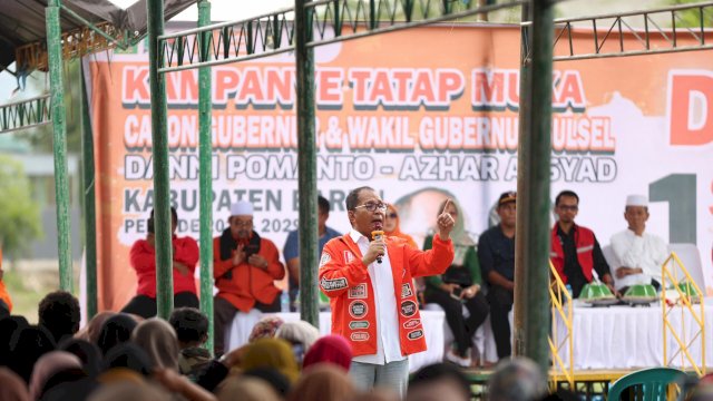 Calon Gubernur Sulsel Moh Ramdhan Pomanto kampanye di Kabupaten Barru Kamis (14/11)
