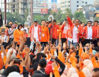 Dua Bulan Masa Kampanye, Danny-Azhar Sisir 900 Titik