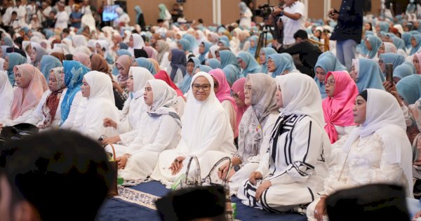 Seto-Rezki Ikut Zikir dan Doa Bersama Majelis Taklim