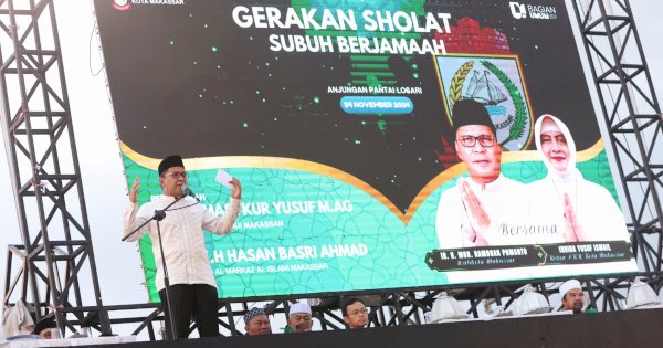 Hari Pertama Aktif Jadi Wali Kota Pascacuti Pilkada, Danny Pomanto Gelar Salat Subuh Berjamaah: Jaga Kota, Jaga Demokrasi!