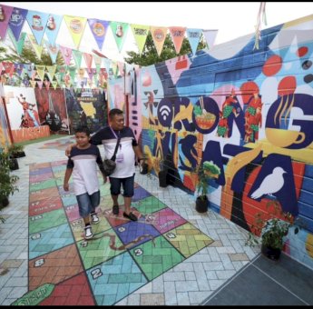 Replika Lorong Wisata di F8 Makassar Jadi Spot Favorit Pengunjung Lokal Hingga Mancanegara