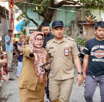 Tinjau Lokasi Kebakaran, Camat Bontoala Pastikan Pengevakuasian dan Bantuan