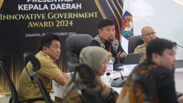 Pjs Wali Kota Makassar Perkenalkan Inovasi Dottoro’ta dan Inovasi Kelas Berbintang di Penilaian IGA 2024