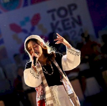 Penyanyi Asal Toraja Mey Christine, Inspirasi Anak-Anak Muda di Panggung F8 Makassar