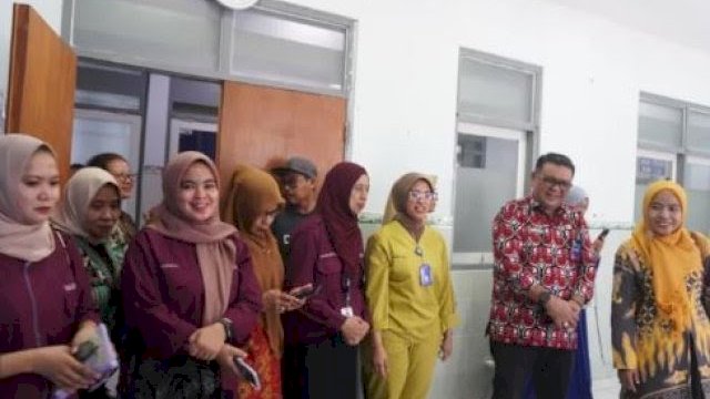 Plt Kepala Dinas DPPKB Kota Makassar Hadiri Pelayanan MOW di RS Jala Amari