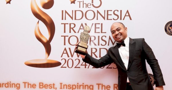 Kadispar Makassar Roem Raih Penghargaan Top Hospitality Leader di Ajang 15th Indonesia Travel & Tourism Awards 2024