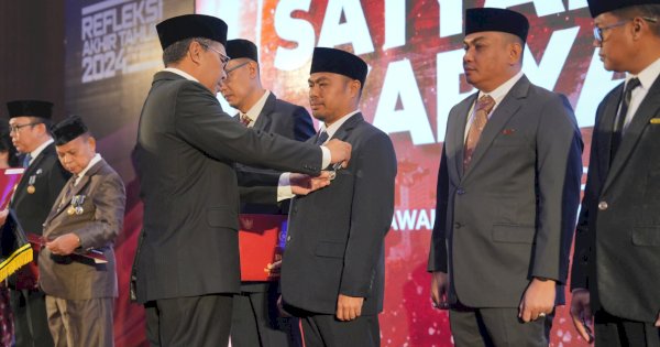 Kepala Dispar Muhammad Roem Banjir Prestasi di 2024, Penghargaan Satyalencana Karya Satya dari Presiden RI Jadi Kado Akhir Tahun
