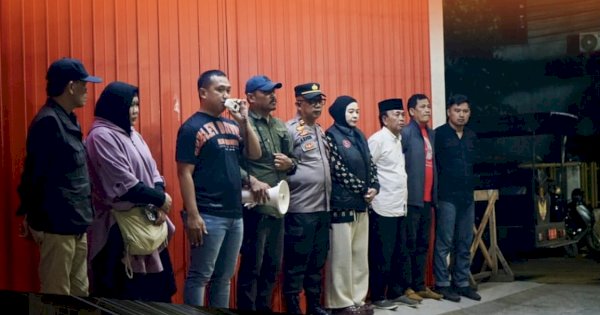 Jelang Hari H Pemilihan, Camat Bontoala Pimpin Penertiban APK