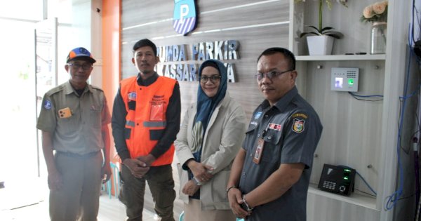 Perumda Parkir Makassar Minta Jukir Resmi Secepatnya Ambil Rompi, Id card dan Karcis