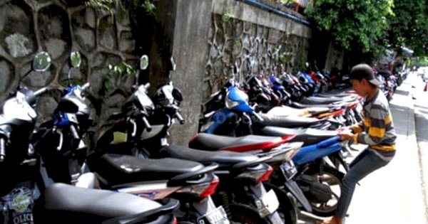 PD Parkir Makassar Raya Mulai Razia Parkir Liar