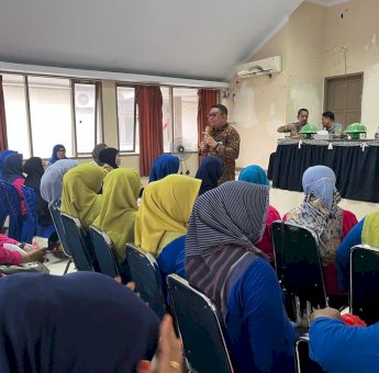 Plt Kepala DPPKB Makassar Ajak Kader Sukseskan Pemilu 2024