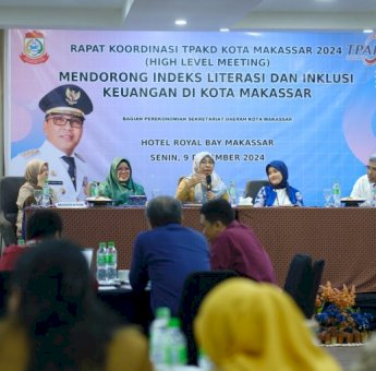 Plt Kepala Diskominfo Makassar Tekankan Pentingnya Digitalisasi dalam Rakor TPAKD 2024