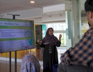 Mahasiswa Kalla Institute Diajak Lebih Dekat Belajar Penerapan Sustainability dan Pemanfaatan Limbah Lingkungan