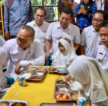 Pemerintah Pastikan Program MBG Bersifat Inklusif dan Tingkatkan Solidaritas