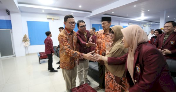 Kepala BPOM RI Taruna Ikrar Sebut Universitas Almarisah Berpotensi Jadi Perguruan Tinggi Kelas Dunia