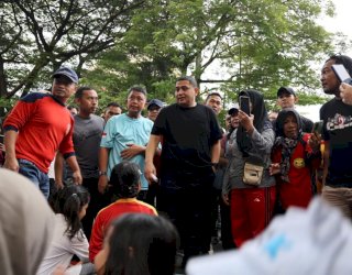 Dinas Perpustakaan Makassar Hadirkan Dongkel untuk Warga di CFD Sudirman