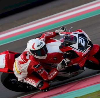 Asmo Sulsel Dukung Penuh Pembalap AHRT di Ajang MRS 2025