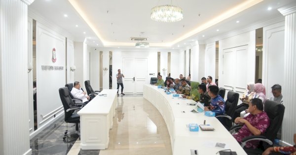 Wali Kota Munafri Genjot Feasibility Study Stadion Untia Tahun ini