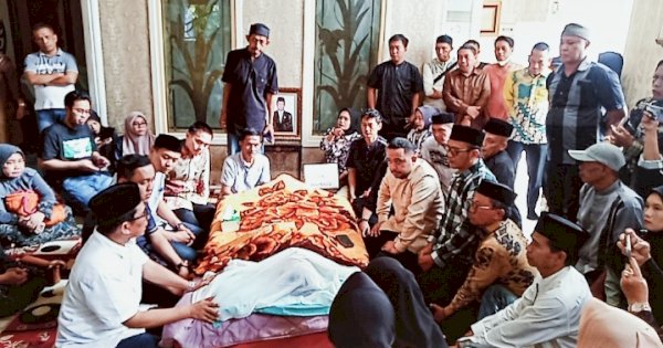 Wafatnya Ruslan Mahmud, Munafri: Kader Terbaik Golkar Telah Pergi