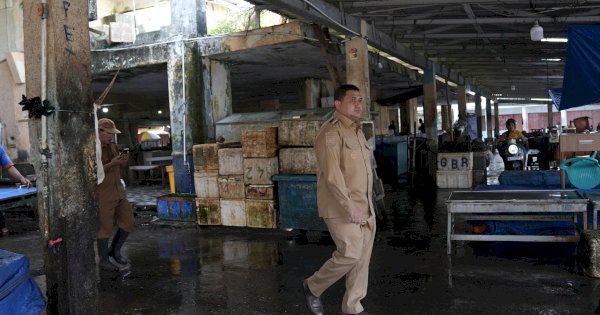 Wali Kota Makassar Soroti Kondisi Pasar Ikan Lelong: Perlu Pembenahan Total