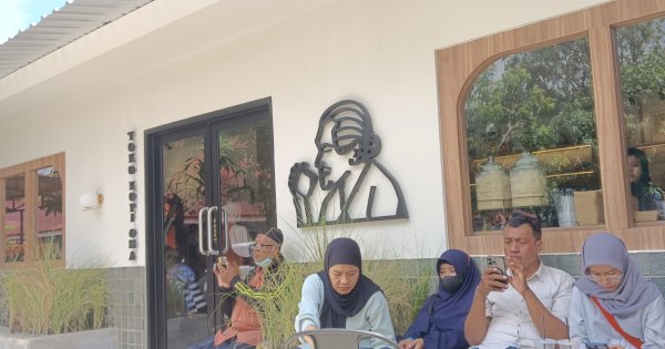 Lebih dari Kafe, Kopi Oma Jadi Ruang Kolaborasi Kreatif