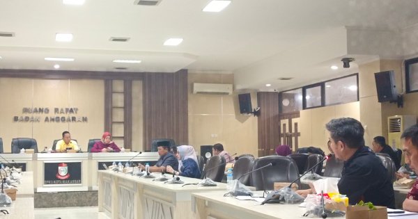 Pajak dan Parkir Cafe Jadi Bahasan Panas di RDP Komisi B DPRD Makassar
