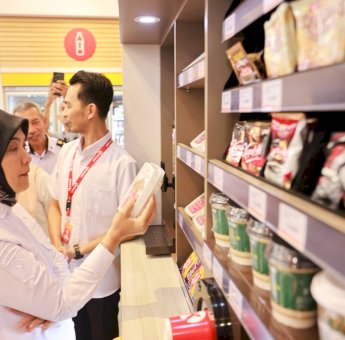 Aliyah Mustika Resmikan Circle K, Dorong Ritel Inklusif dan Berkelanjutan di Makassar