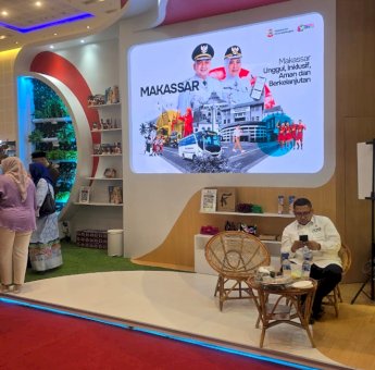 Makassar Pamerkan Budaya, Inovasi, dan Kolaborasi di APEKSI 2025 Surabaya