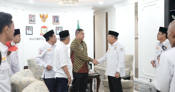 Munafri Dukung Revisi Perda Zakat, Dorong Modernisasi Pengelolaan Dana Umat