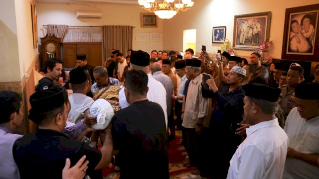 Komjen (Purn) Jusuf Manggabarani Wafat, Munafri: Sosok Panutan Sejati