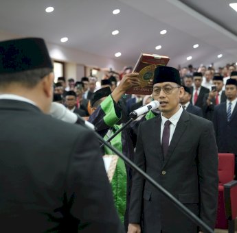 Perahu Lakkang ke Tangga ASN: Perjalanan Zulkifly Nanda Duduk di Kursi Sekda Makassar